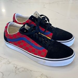 Men 9.5 Vans.
